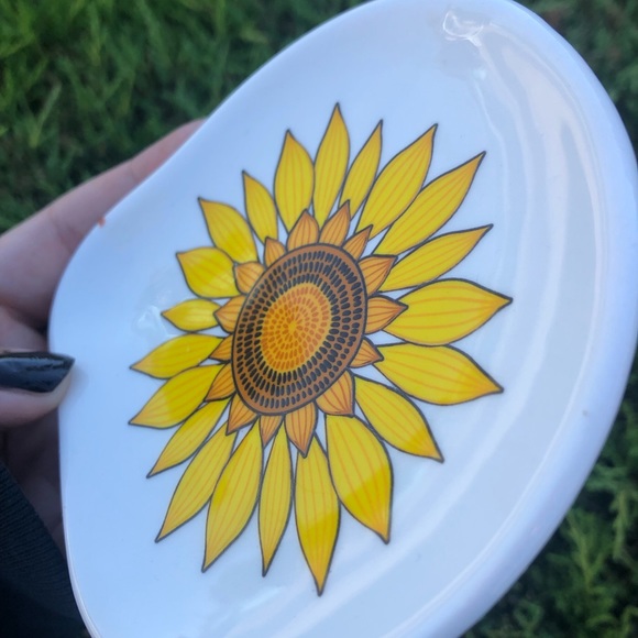 MCM 70s sunflower tray - Picture 3 of 4